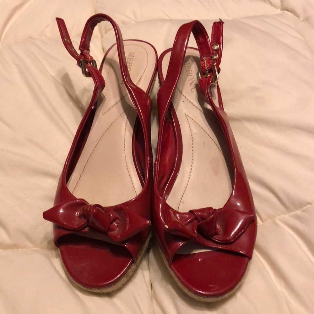 Red Wedges - Picture 2 of 5